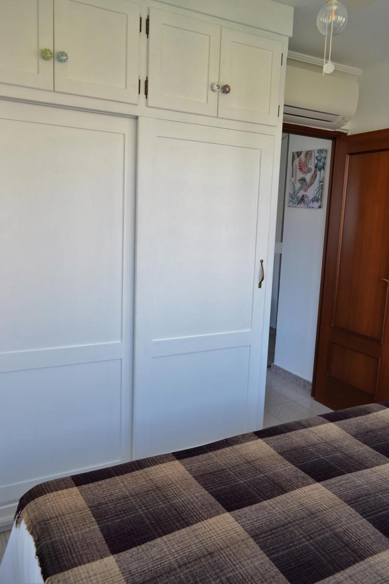 Spacious 1 Bedroom Apartment, Beach Front, Torrox Costa Экстерьер фото